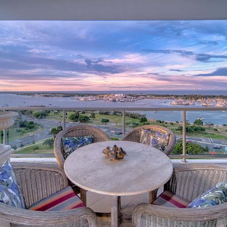 Stunning View Close To Everything Gold Coast Esterno foto